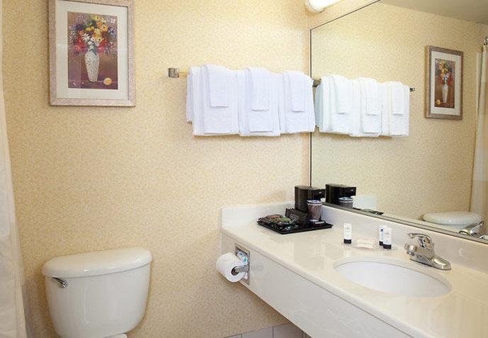 Fairfield Inn By Marriott Philadelphia West Chester/Exton Εξωτερικό φωτογραφία